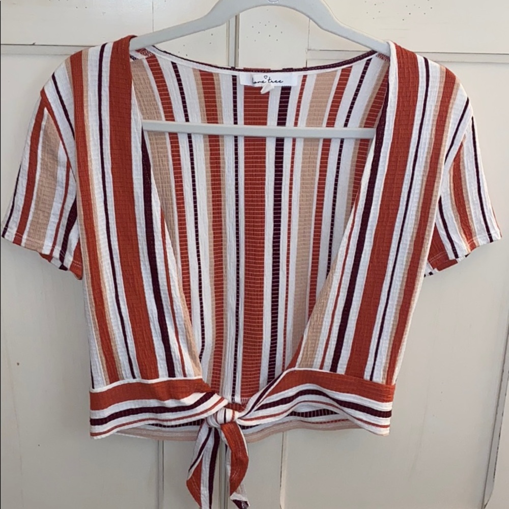 Short sleeve striped tie shirt